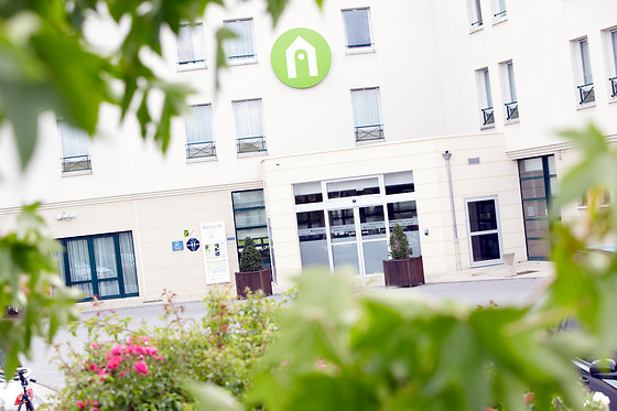 Hôtel Campanile Marne la Vallée - Bussy St Georges - photo 3