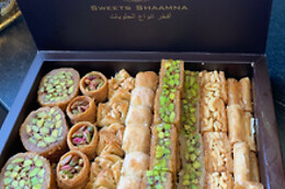 Shaamna Sweets