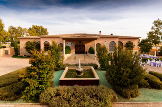 HOTEL COMENDADOR SPA - photo 1