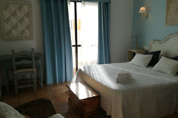HOSTAL RESTAURANTE MACAVI