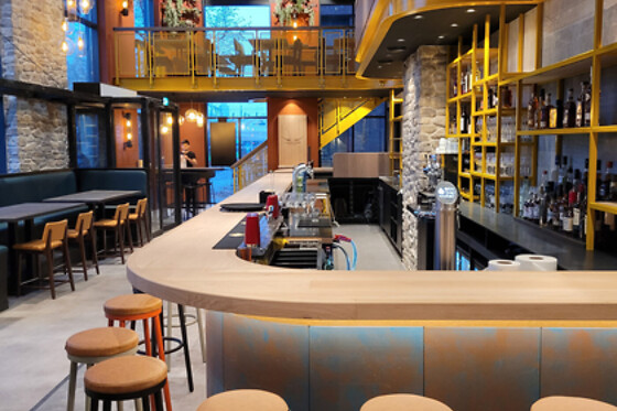 Longhorn Bar & Grill - photo 5