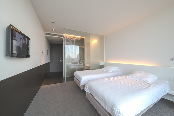 D-Hotel - photo 24
