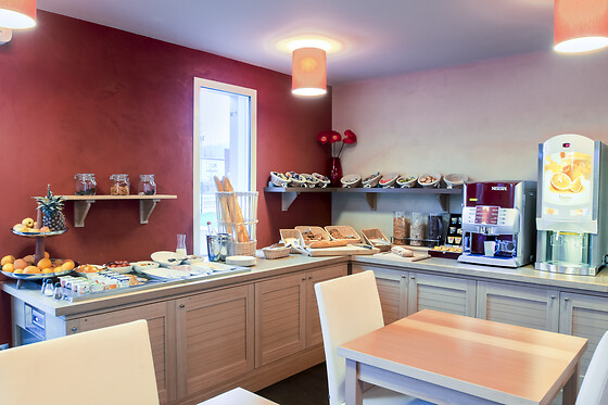 Kyriad Bourgoin Jallieu - photo 2