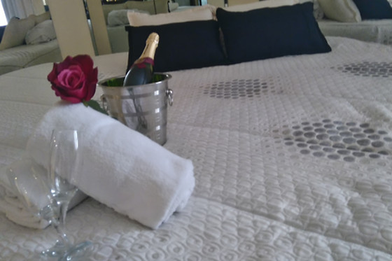HOTEL HUMANES - photo 3