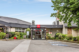 Hotel Ibis Senlis