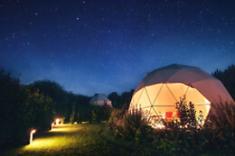 UnderDome Glamping
