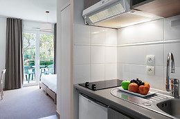Zenitude Hôtel-Résidences Confort Cannes Mandelieu