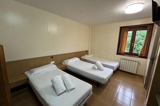 APARTAMENTOS SOLANA, HOTEL TAULL & ROMANIC - photo 3