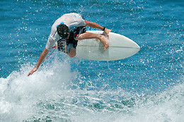 SOULSPOT - ESCOLA SURF E BODYBOARD